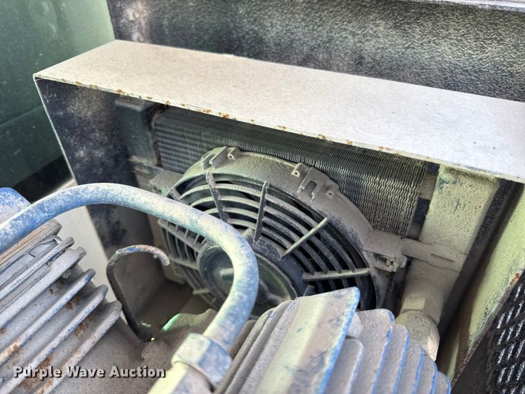 image for item DW6500 2006 Chevrolet C4500 utility / service truck