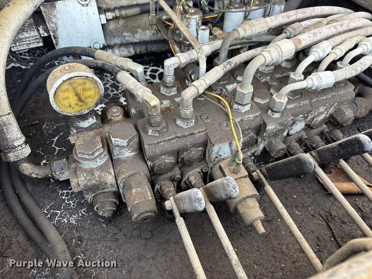 image for item DW6500 2006 Chevrolet C4500 utility / service truck