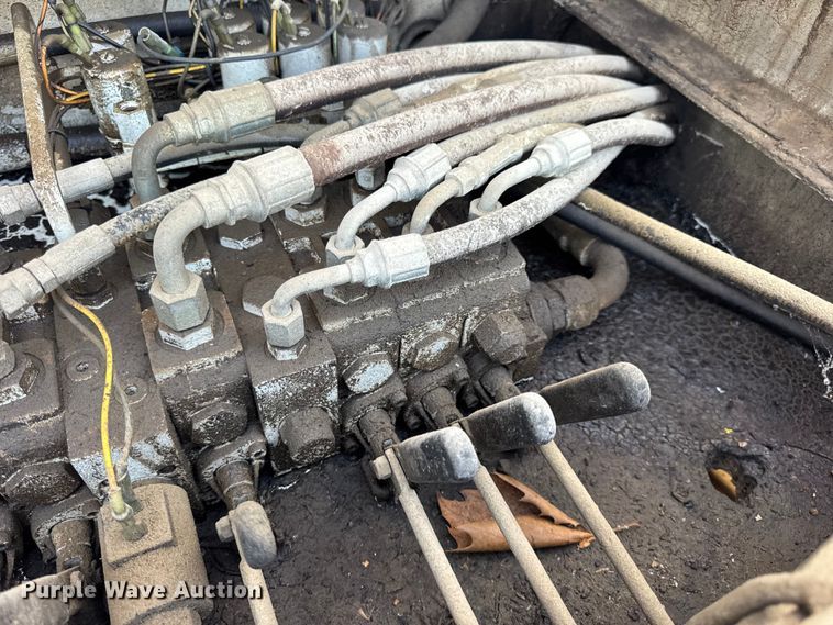 image for item DW6500 2006 Chevrolet C4500 utility / service truck