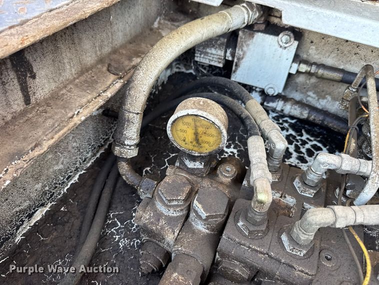 image for item DW6500 2006 Chevrolet C4500 utility / service truck