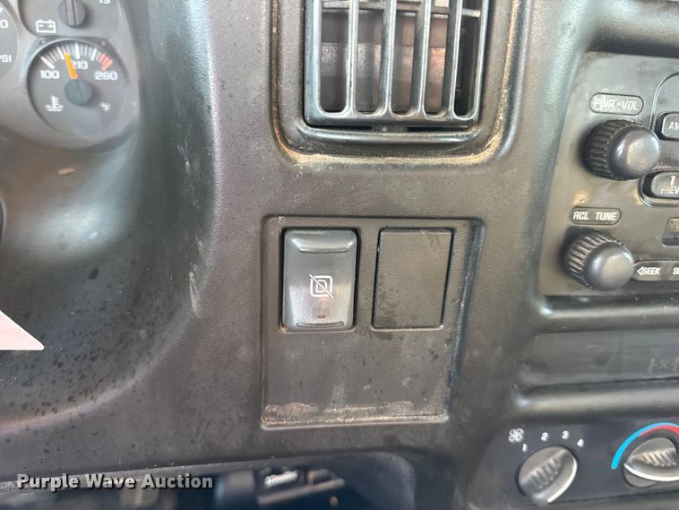 image for item DW6500 2006 Chevrolet C4500 utility / service truck