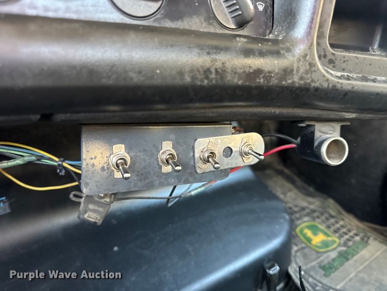 image for item DW6500 2006 Chevrolet C4500 utility / service truck