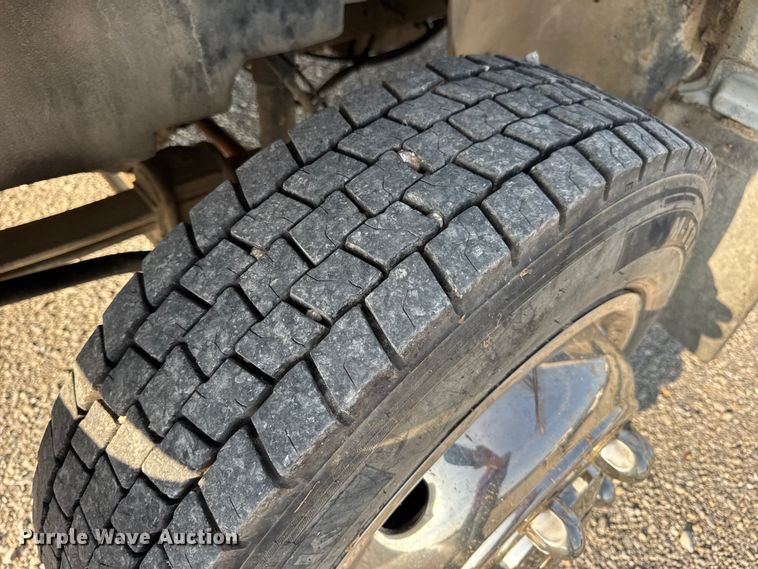 image for item DW6500 2006 Chevrolet C4500 utility / service truck