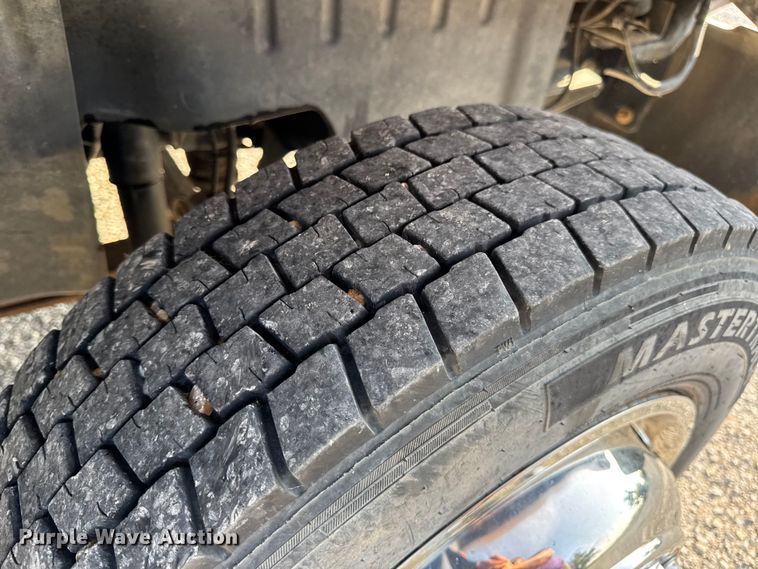 image for item DW6500 2006 Chevrolet C4500 utility / service truck