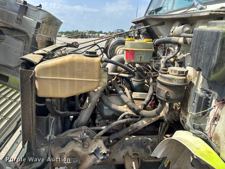 image for item DW6504 1999 International 4700  flatbed truck with crash attenuator