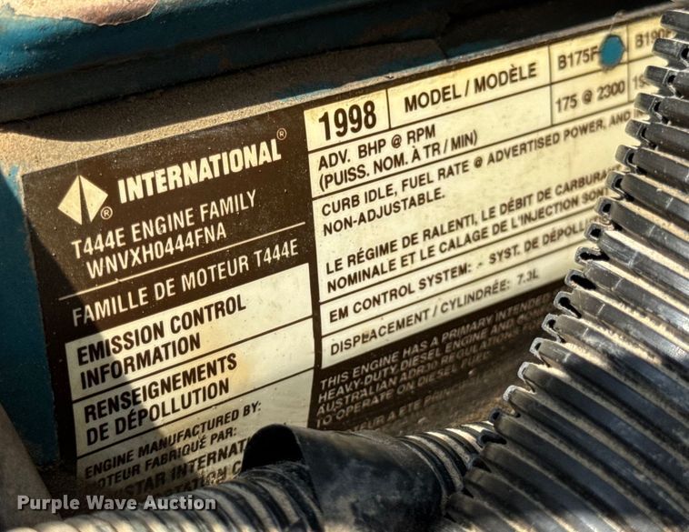 image for item DW6504 1999 International 4700  flatbed truck with crash attenuator