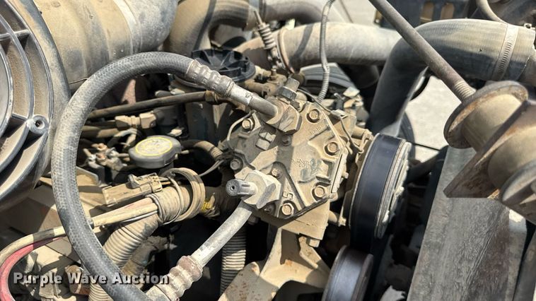 image for item DW6504 1999 International 4700  flatbed truck with crash attenuator