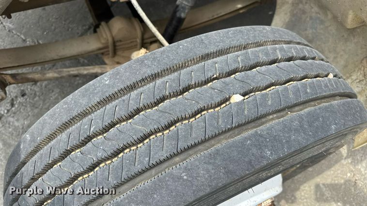 image for item DW6504 1999 International 4700  flatbed truck with crash attenuator