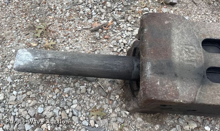 image for item DW6506 Caterpillar H115ES breaker