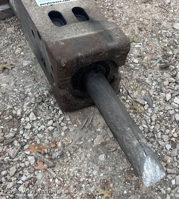 image for item DW6506 Caterpillar H115ES breaker