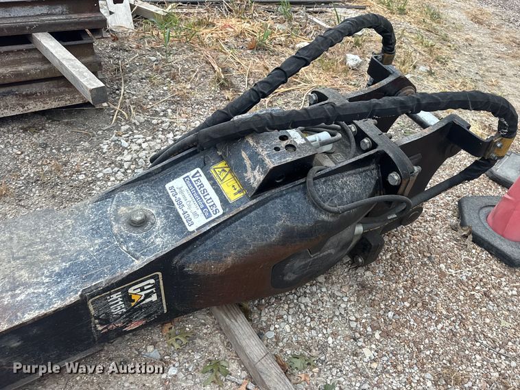 image for item DW6506 Caterpillar H115ES breaker