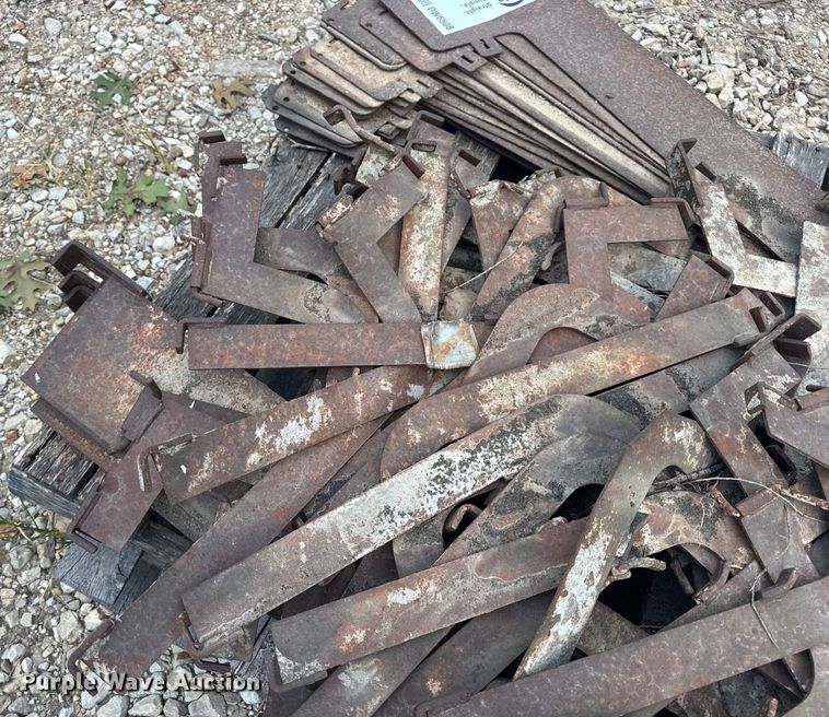 image for item DW6508 Curb & Gutter spacers