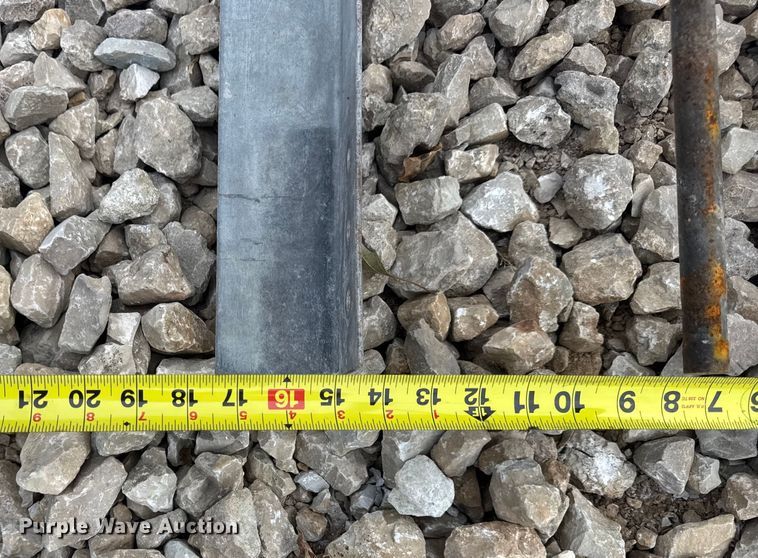 image for item DW6511 Allen Razorback power screed