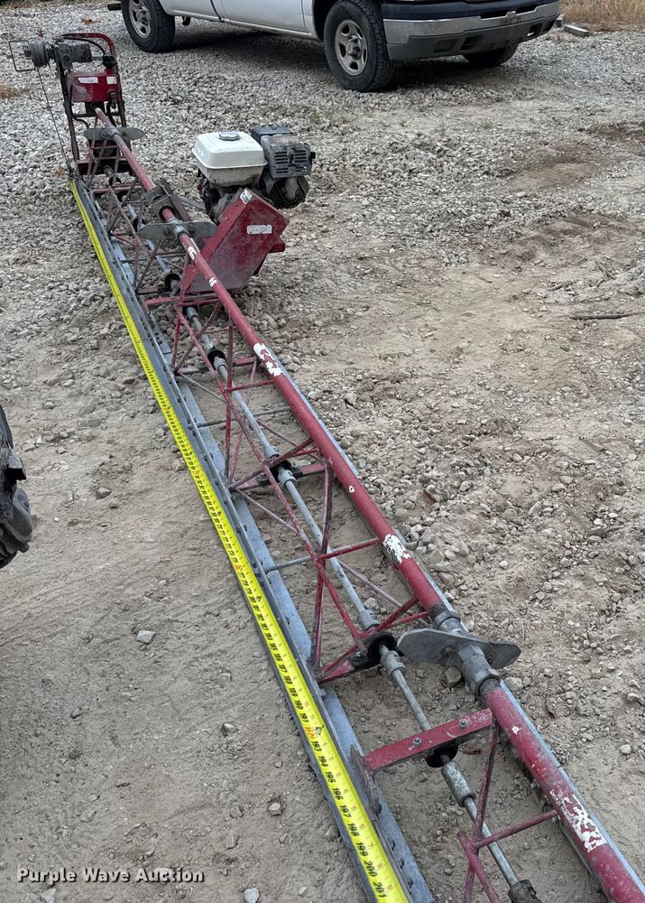 image for item DW6511 Allen Razorback power screed