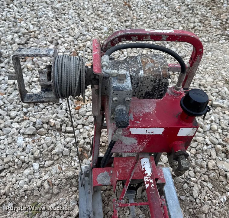 image for item DW6511 Allen Razorback power screed