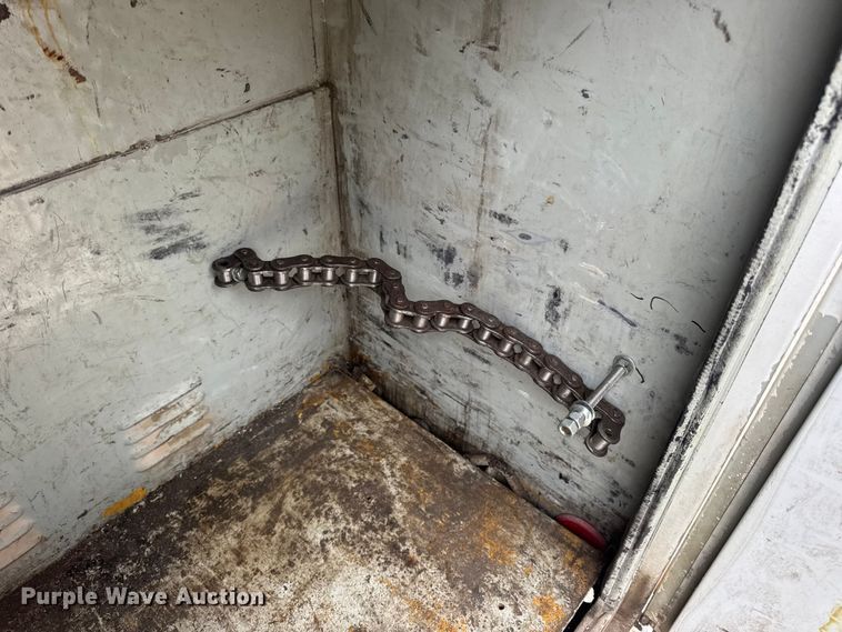 image for item DW6515 2017 Ford F550 Super Duty XL utility / service truck