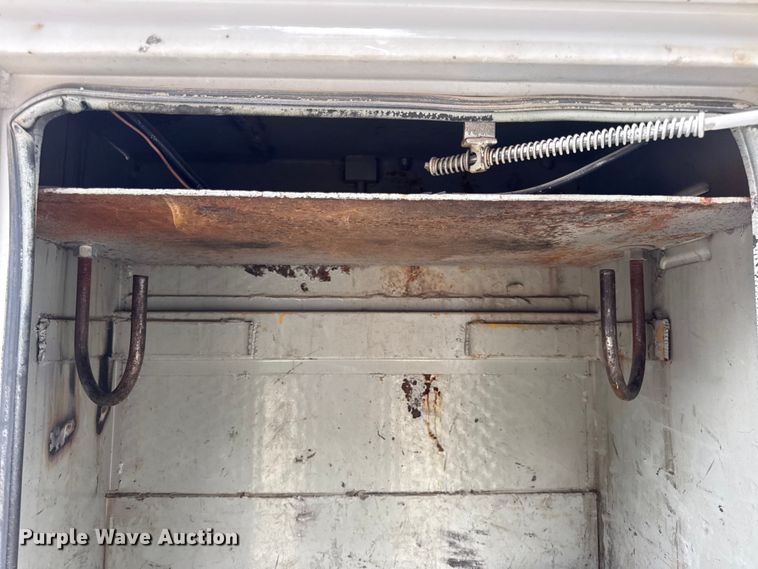 image for item DW6515 2017 Ford F550 Super Duty XL utility / service truck