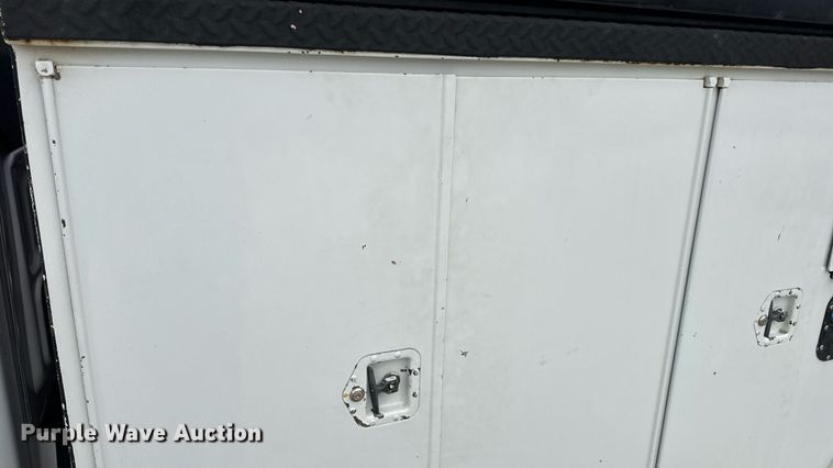 image for item DW6515 2017 Ford F550 Super Duty XL utility / service truck