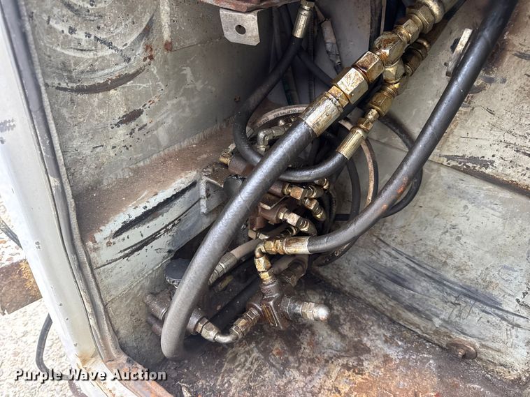 image for item DW6515 2017 Ford F550 Super Duty XL utility / service truck