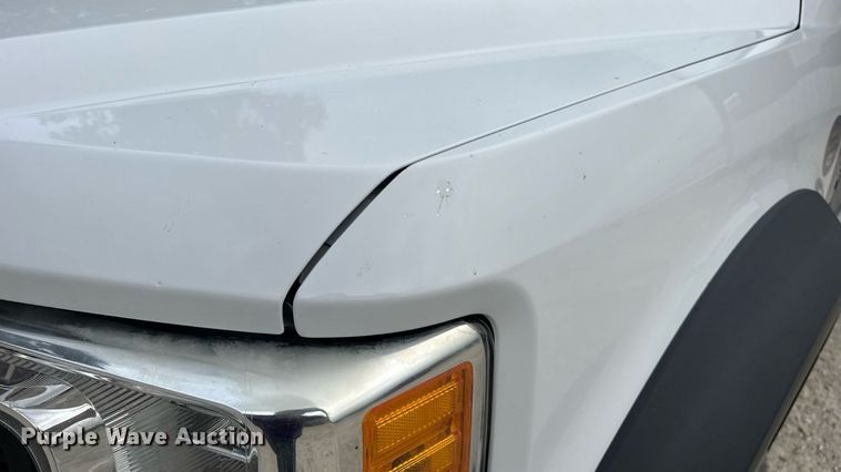 image for item DW6515 2017 Ford F550 Super Duty XL utility / service truck