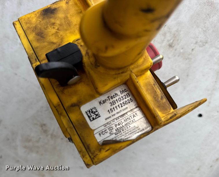 image for item DW6515 2017 Ford F550 Super Duty XL utility / service truck