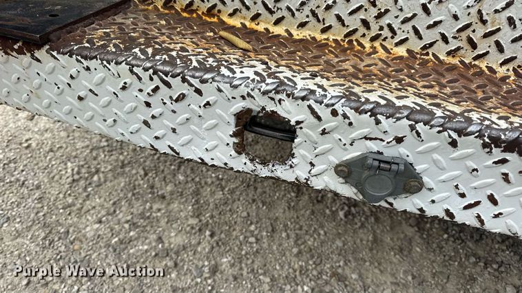 image for item DW6515 2017 Ford F550 Super Duty XL utility / service truck