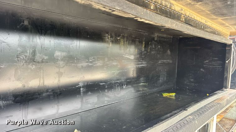 image for item DW6515 2017 Ford F550 Super Duty XL utility / service truck