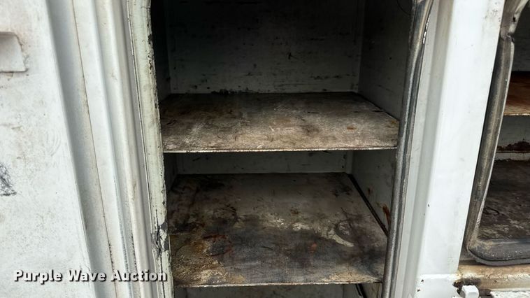 image for item DW6515 2017 Ford F550 Super Duty XL utility / service truck