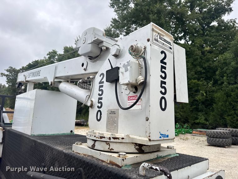 image for item DW6515 2017 Ford F550 Super Duty XL utility / service truck