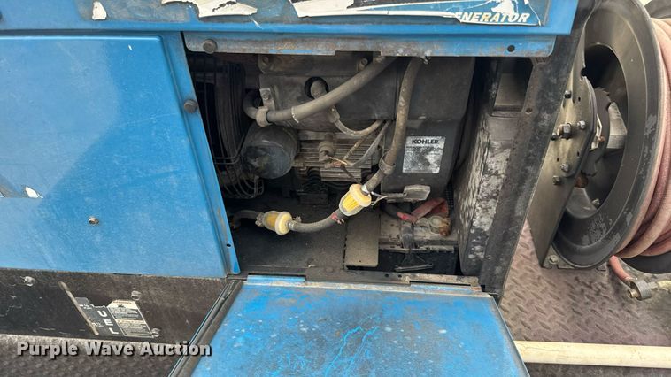 image for item DW6515 2017 Ford F550 Super Duty XL utility / service truck