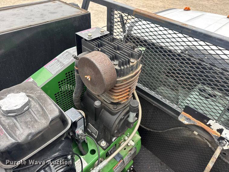 image for item DW6515 2017 Ford F550 Super Duty XL utility / service truck