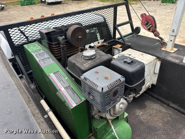 image for item DW6515 2017 Ford F550 Super Duty XL utility / service truck