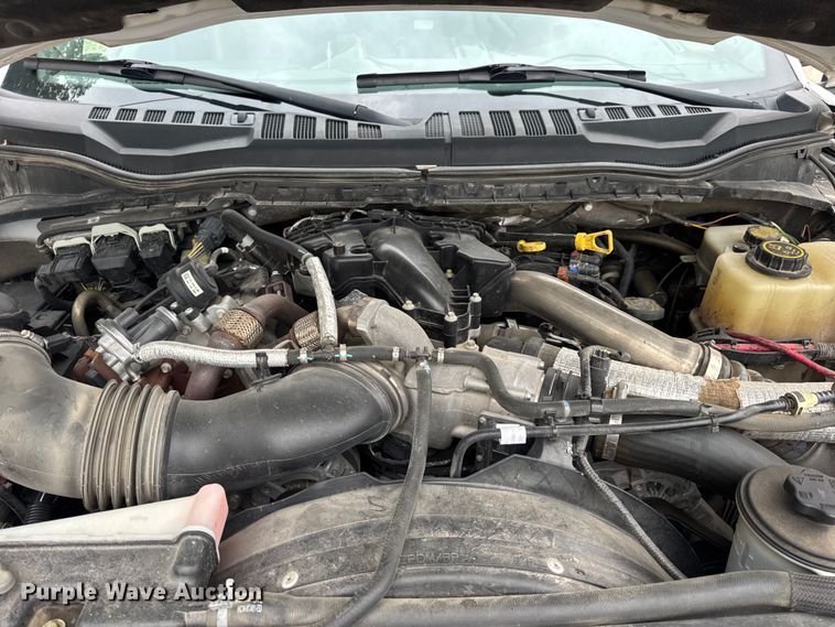 image for item DW6515 2017 Ford F550 Super Duty XL utility / service truck