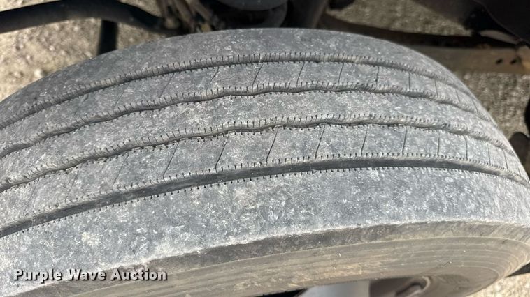 image for item DW6515 2017 Ford F550 Super Duty XL utility / service truck