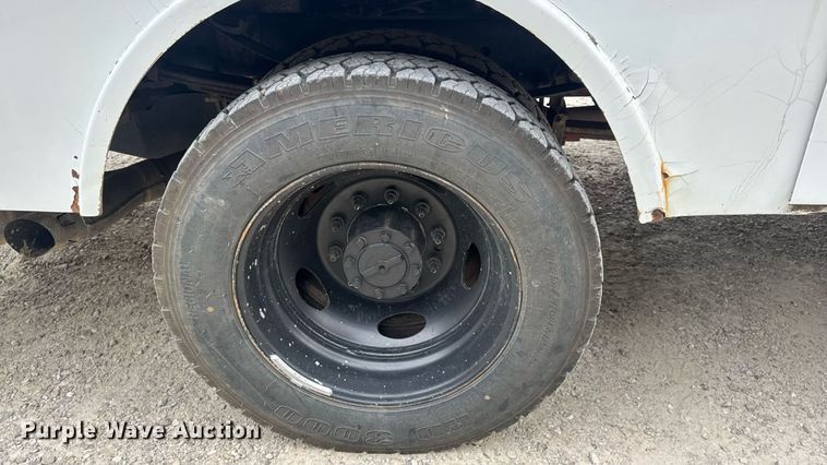 image for item DW6515 2017 Ford F550 Super Duty XL utility / service truck