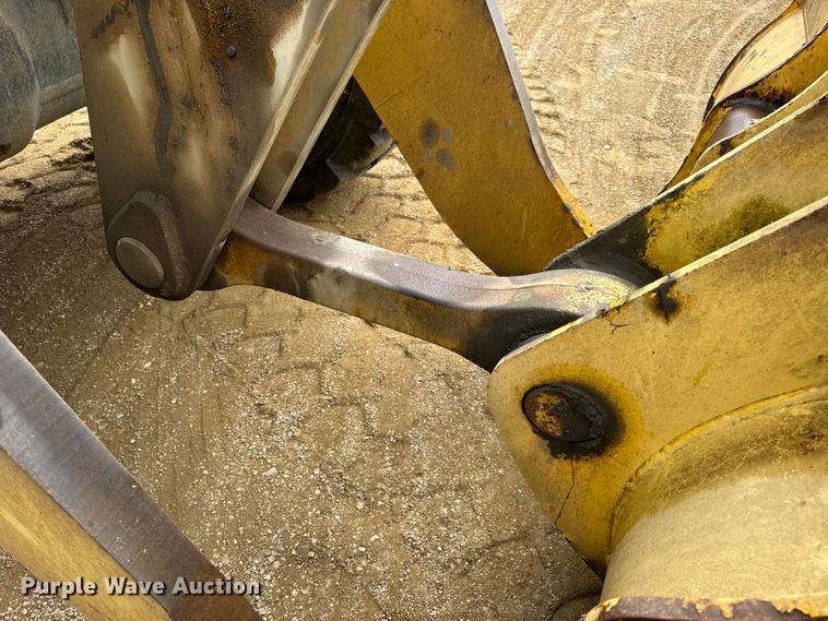 image for item DW6516 2008 Komatsu WA480-6 wheel loader