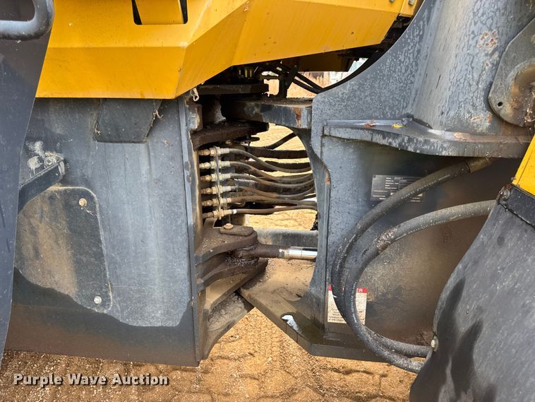 image for item DW6516 2008 Komatsu WA480-6 wheel loader