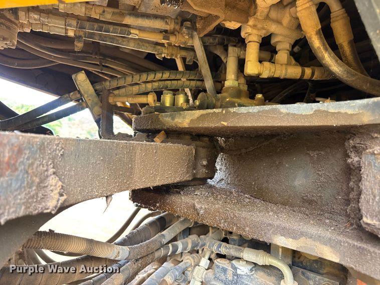 image for item DW6516 2008 Komatsu WA480-6 wheel loader