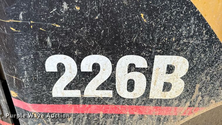 image for item DW6517 2004 Caterpillar 226B skid steer loader