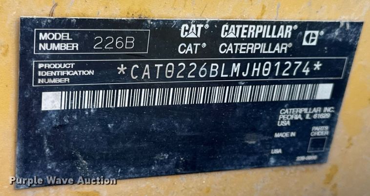 image for item DW6517 2004 Caterpillar 226B skid steer loader