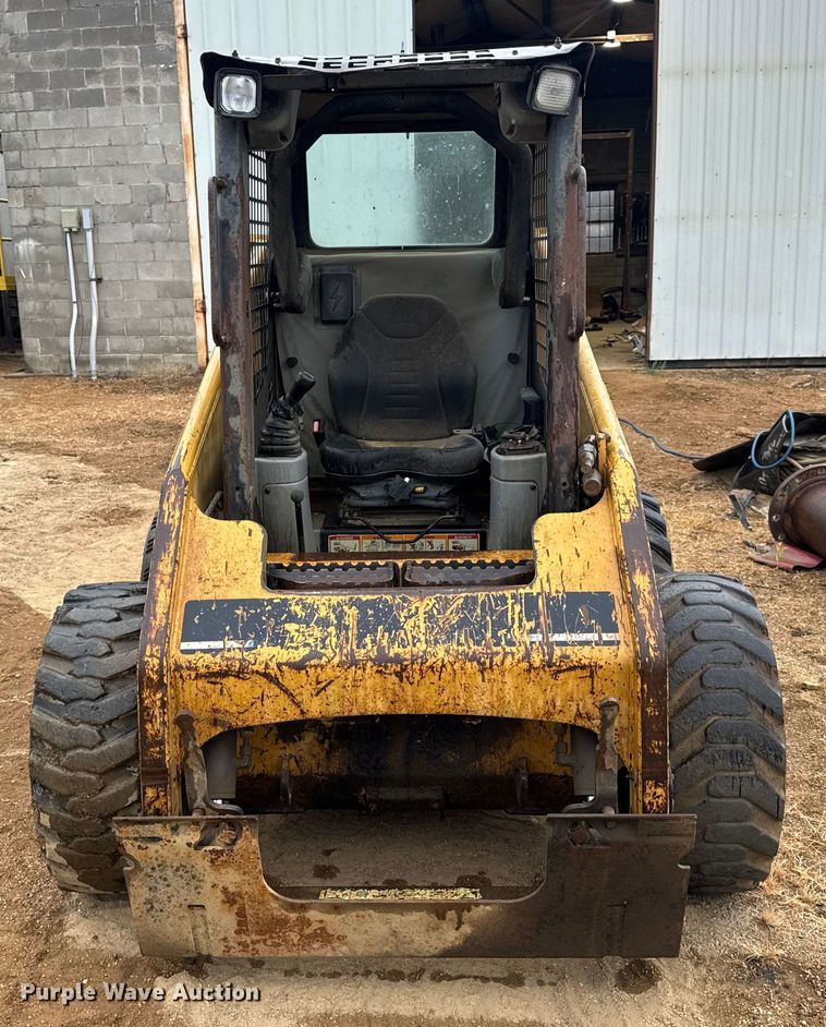 MINI CARGADOR SOBRE RUEDAS 2000 CATERPILLAR 226