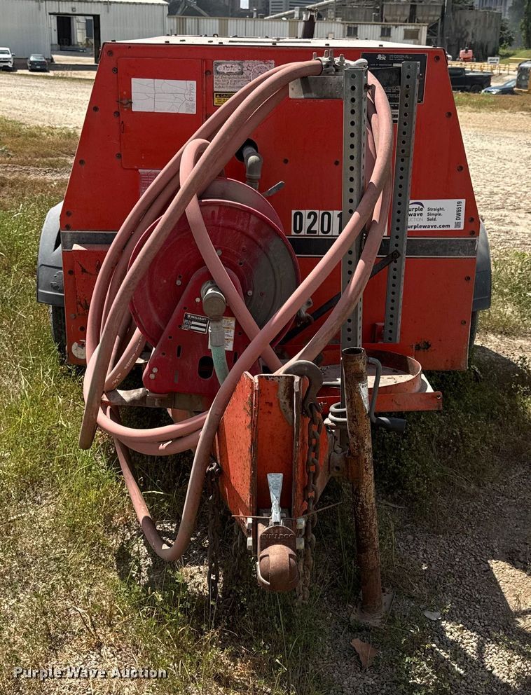 image for item DW6519 1994 LeRoi 3271X69 air compressor