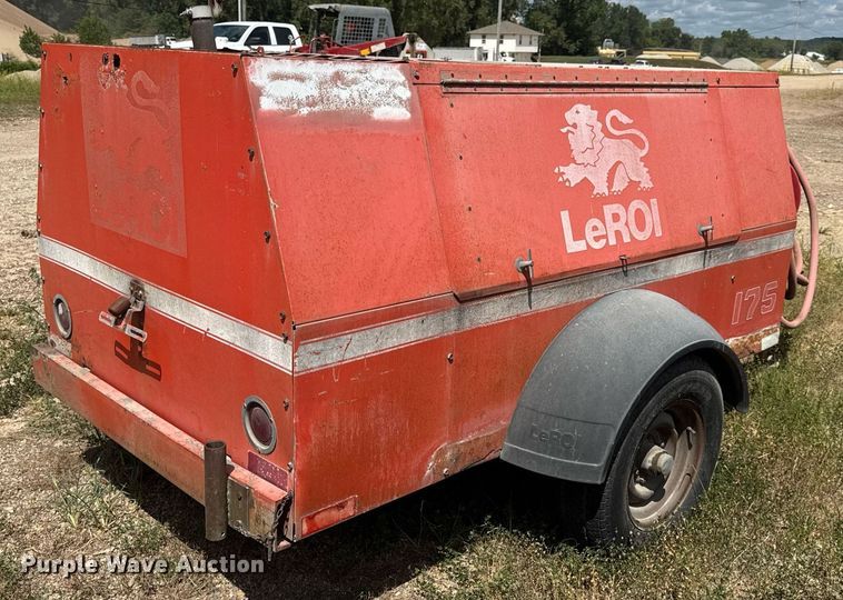 image for item DW6519 1994 LeRoi 3271X69 air compressor