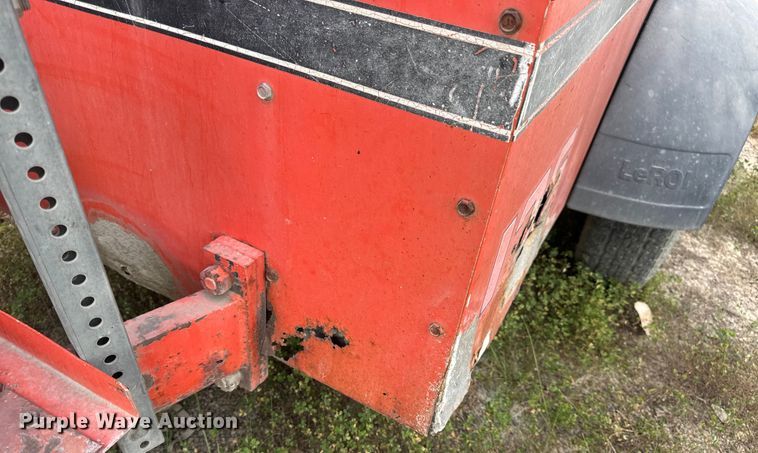 image for item DW6519 1994 LeRoi 3271X69 air compressor