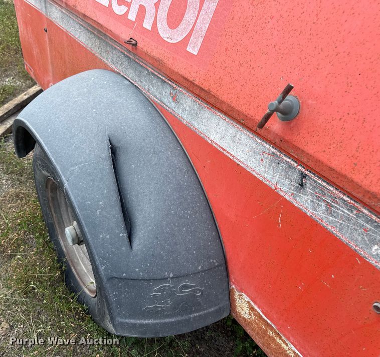 image for item DW6519 1994 LeRoi 3271X69 air compressor