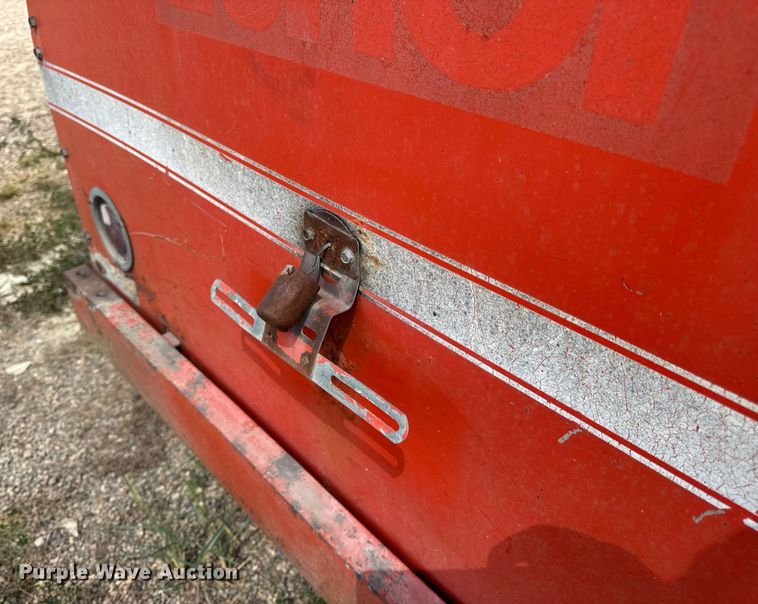 image for item DW6519 1994 LeRoi 3271X69 air compressor