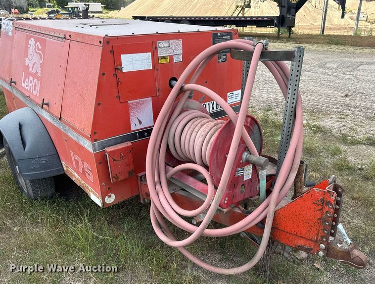 image for item DW6519 1994 LeRoi 3271X69 air compressor