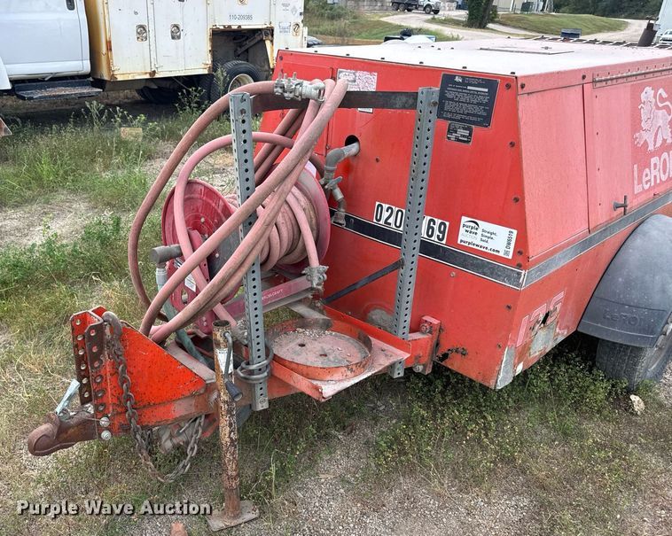 image for item DW6519 1994 LeRoi 3271X69 air compressor