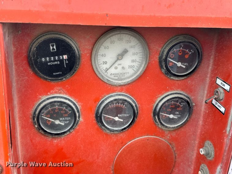 image for item DW6519 1994 LeRoi 3271X69 air compressor