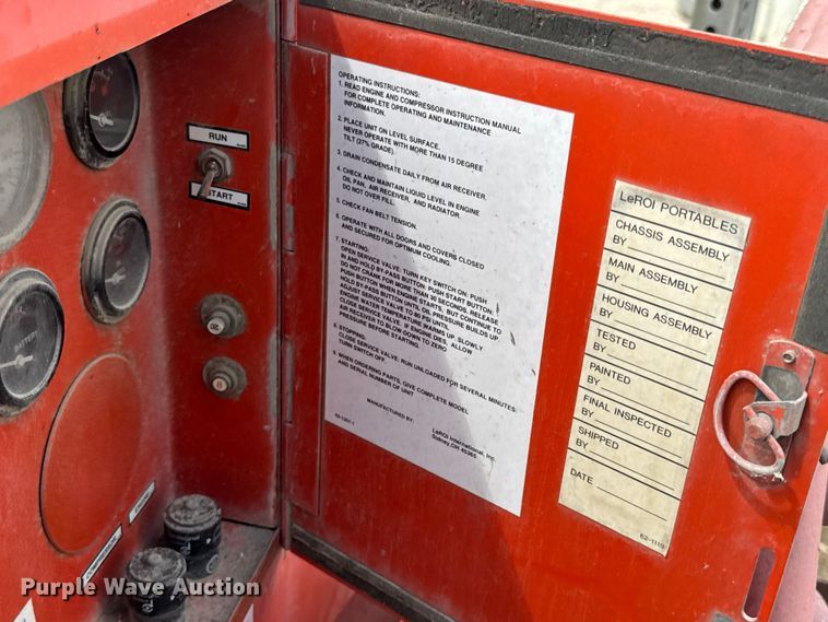 image for item DW6519 1994 LeRoi 3271X69 air compressor